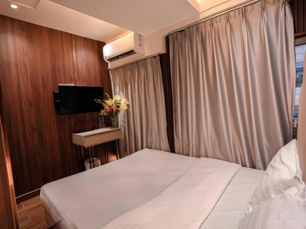 Sunny Day Hotel, Mong Kok Хонконг Екстериор снимка