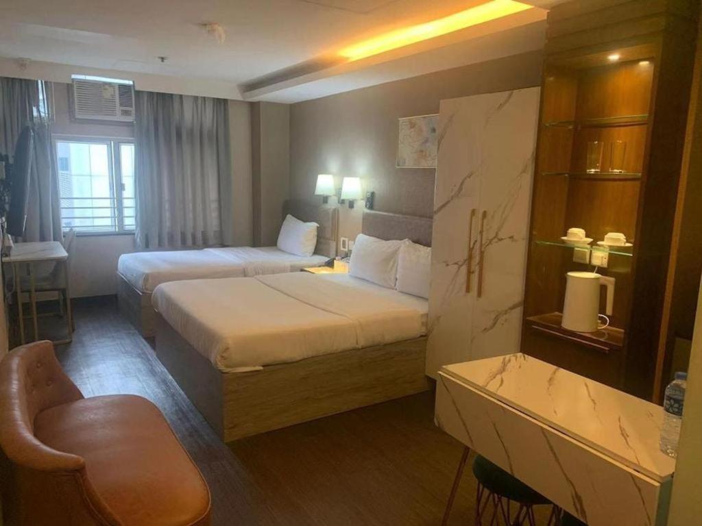Sunny Day Hotel, Mong Kok Хонконг Екстериор снимка